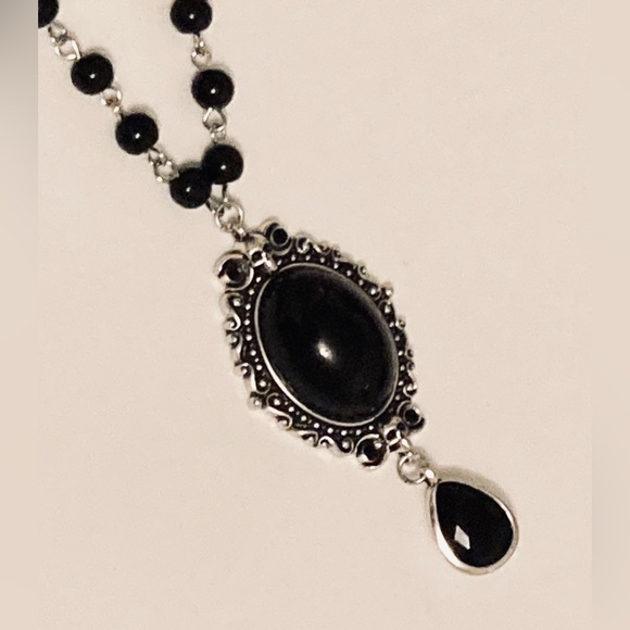 Upcycled Killstar Ethel necklace - Picture 4 of 4